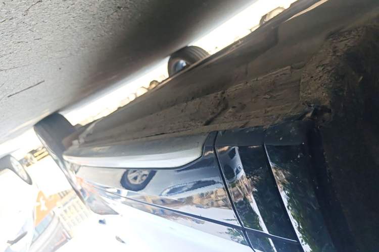 Used Audi Q5L 2020 40 TFSI Prestige Edition Left Side Sill