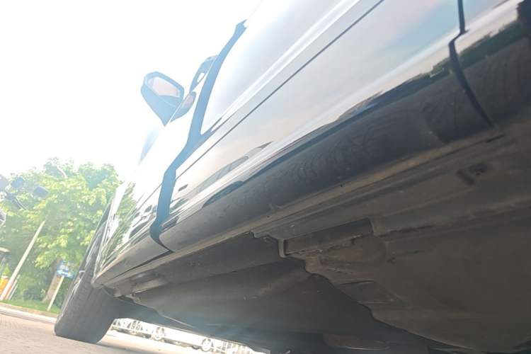 Used Audi Q5L 2020 Updated 40 TFSI Prestige Fashion Edition Left Side Sill