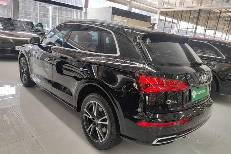 Used Audi Q5L 2020 Updated 40 TFSI Prestige Fashion Edition Rear Left 45 Deg