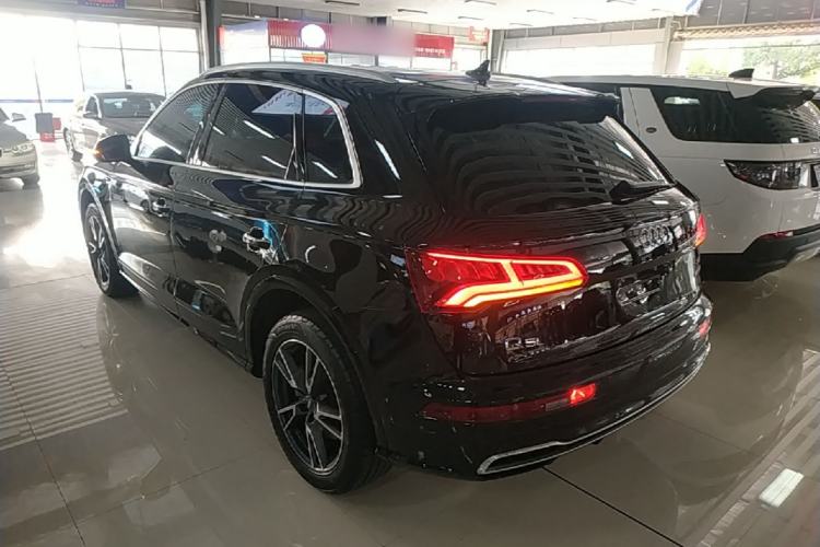 Used Audi Q5L 2020 Updated 40 TFSI Prestige Fashion Edition Rear Left 45 Deg