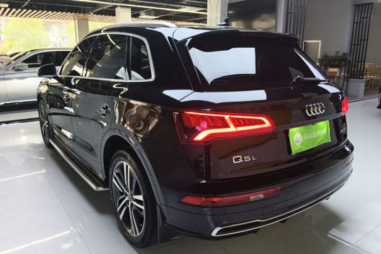Used Audi Q5L 2020 Updated 40 TFSI Prestige Fashion Edition Rear Left 45 Deg
