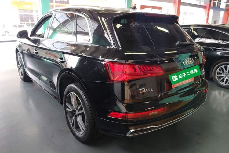 Used Audi Q5L 2020 45 TFSI Prestige Fashion Model Rear Left 45 Deg