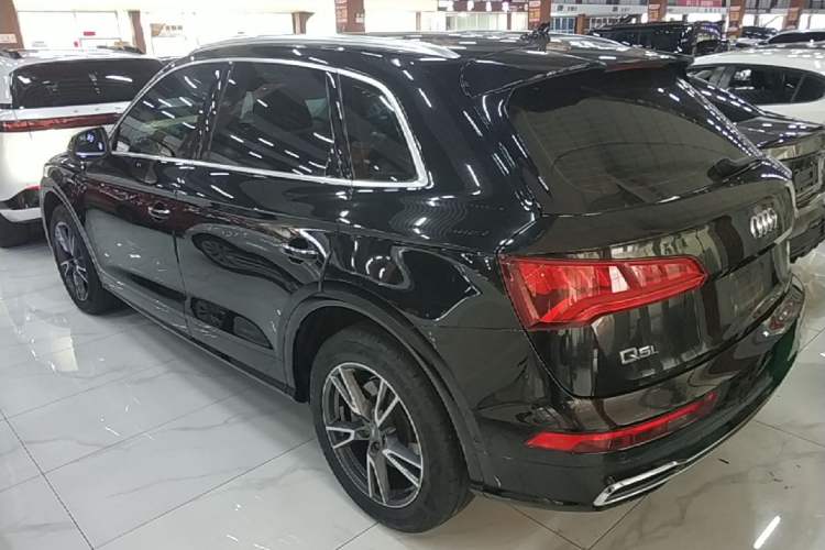 Used Audi Q5L 2020 45 TFSI Prestige Fashion Model Rear Left 45 Deg