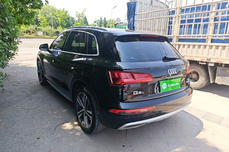 Used Audi Q5L 2020 40 TFSI Prestige Edition Rear Left 45 Deg