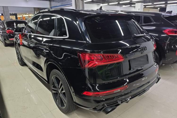 Used Audi Q5L 2020 45 TFSI Prestige Fashion Model Rear Left 45 Deg