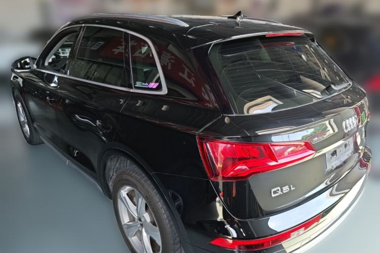 Used Audi Q5L 2020 40 TFSI Prestige Edition Rear Left 45 Deg