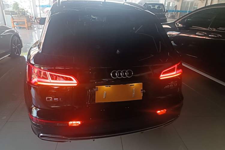 Used Audi Q5L 2020 Updated 40 TFSI Prestige Fashion Edition Rear