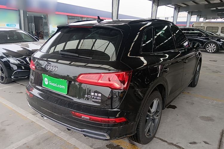 Used Audi Q5L 2020 Updated 40 TFSI Prestige Fashion Edition Rear Right 45 Deg