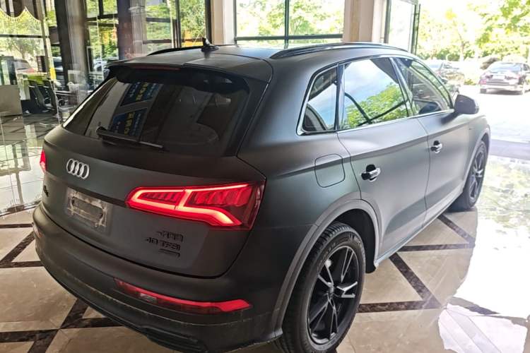 Used Audi Q5L 2020 Updated 40 TFSI Prestige Fashion Edition Rear Right 45 Deg