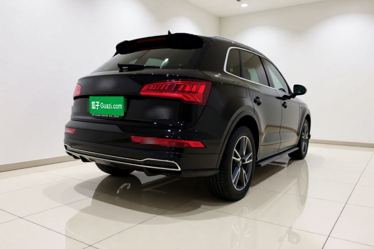 Used Audi Q5L 2020 Updated 40 TFSI Prestige Fashion Edition Rear Right 45 Deg