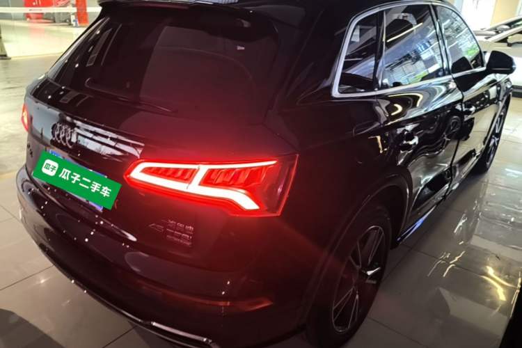 Used Audi Q5L 2020 45 TFSI Prestige Fashion Model Rear Right 45 Deg