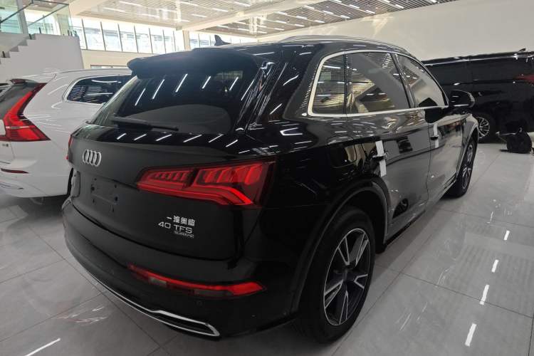 Used Audi Q5L 2020 40 TFSI Prestige Fashion Edition Rear Right 45 Deg