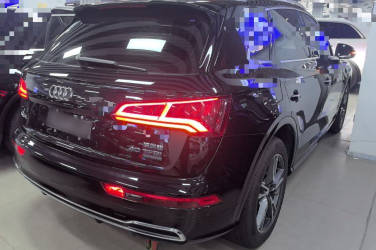 Used Audi Q5L 2020 Updated 40 TFSI Prestige Fashion Edition Rear Right 45 Deg