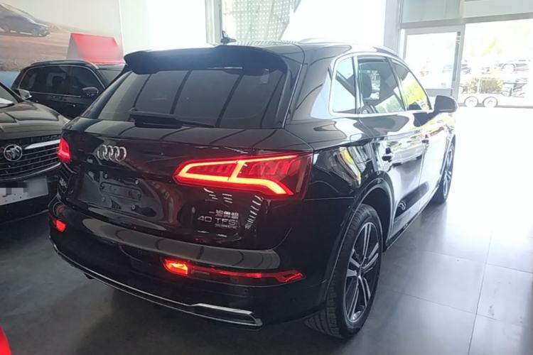 Used Audi Q5L 2020 Updated 40 TFSI Prestige Fashion Edition Rear Right 45 Deg