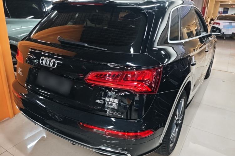 Used Audi Q5L 2020 Updated 40 TFSI Prestige Fashion Edition Rear Right 45 Deg