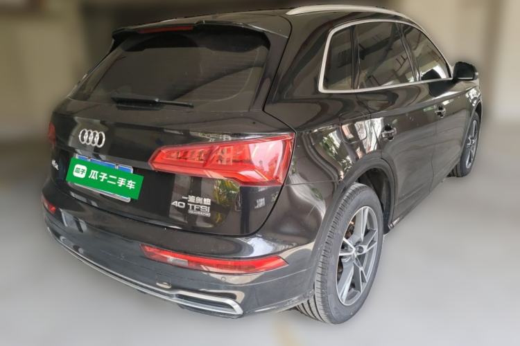Used Audi Q5L 2020 Updated 40 TFSI Prestige Fashion Edition Rear Right 45 Deg