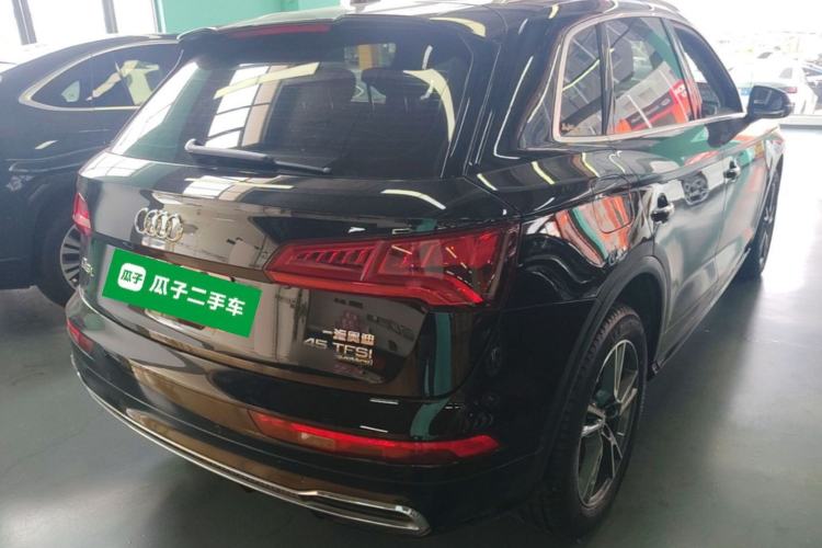 Used Audi Q5L 2020 45 TFSI Prestige Fashion Model Rear Right 45 Deg