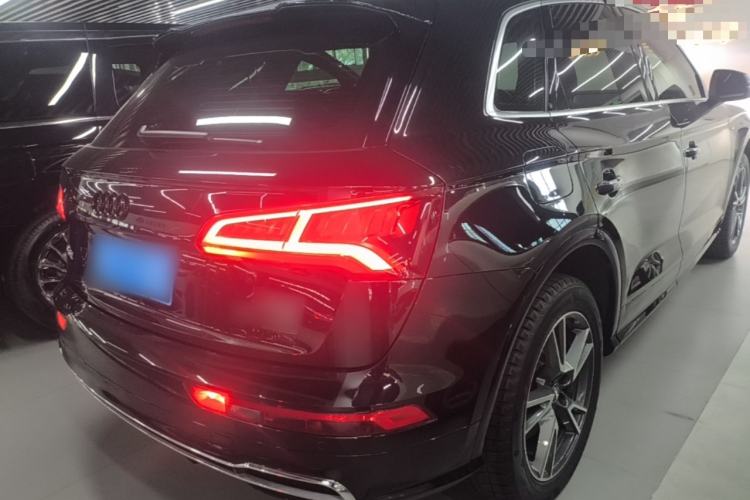 Used Audi Q5L 2020 Updated 40 TFSI Prestige Fashion Edition Rear Right 45 Deg