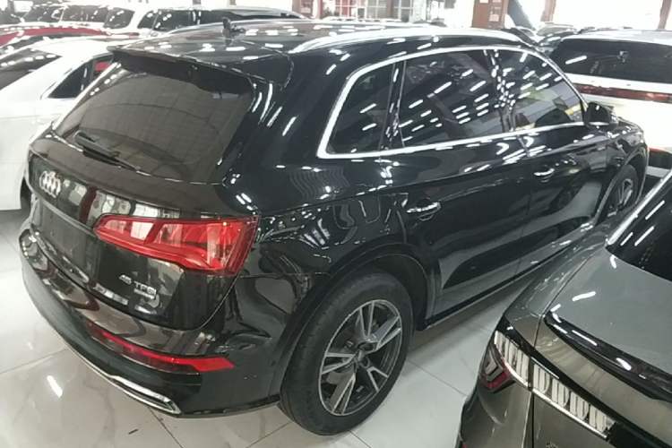 Used Audi Q5L 2020 45 TFSI Prestige Fashion Model Rear Right 45 Deg