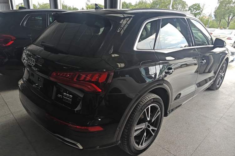 Used Audi Q5L 2020 45 TFSI Prestige Fashion Model Rear Right 45 Deg