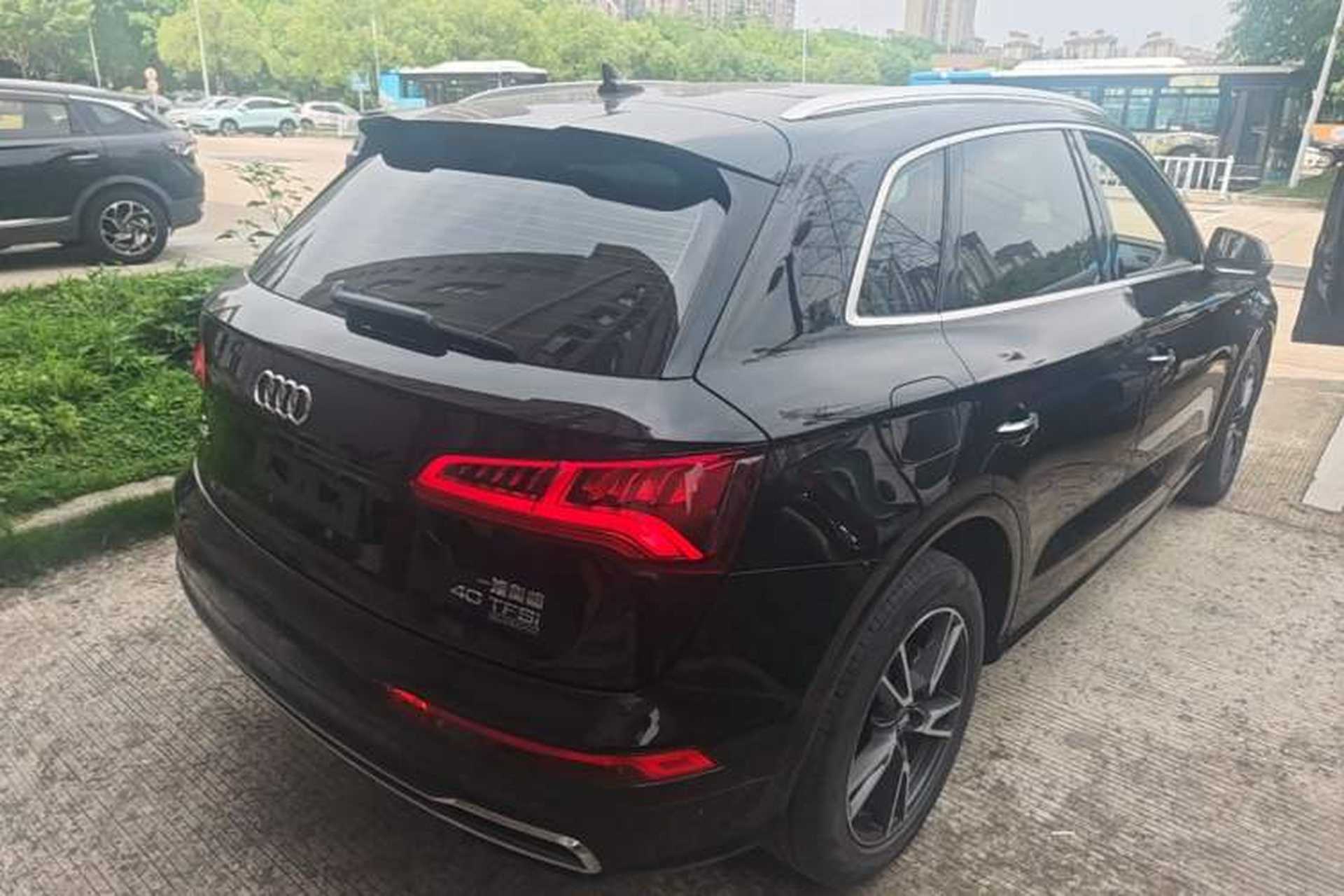 Used Audi Q5L 2020 Updated 40 TFSI Prestige Fashion Edition Rear Right 45 Deg