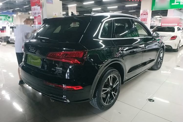 Used Audi Q5L 2020 Updated 40 TFSI Prestige Fashion Edition Rear Right 45 Deg
