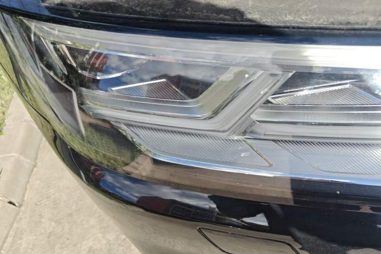 Used Audi Q5L 2020 Updated 40 TFSI Prestige Fashion Edition Right Front Headlight