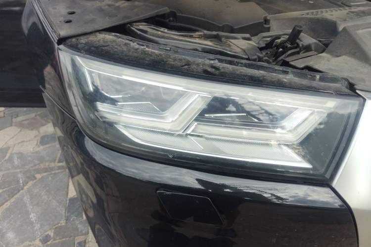 Used Audi Q5L 2020 40 TFSI Prestige Fashion Edition Right Front Headlight