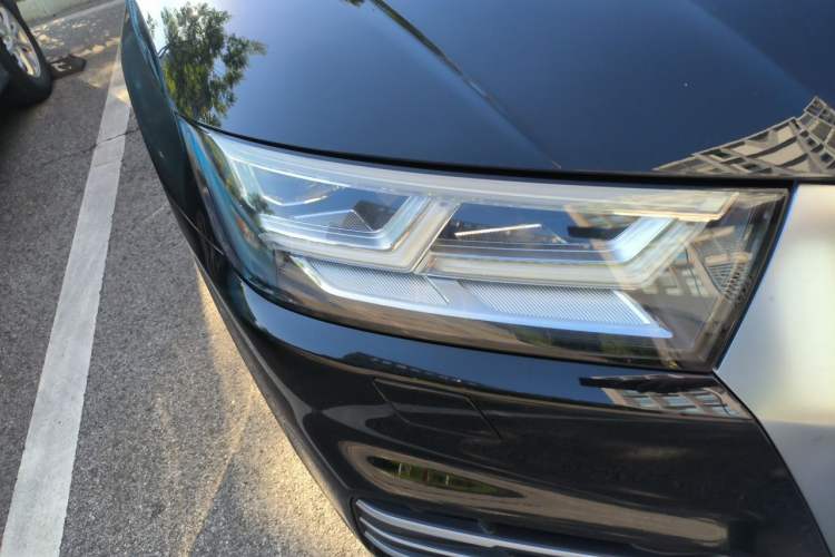 Used Audi Q5L 2020 45 TFSI Prestige Fashion Model Right Front Headlight