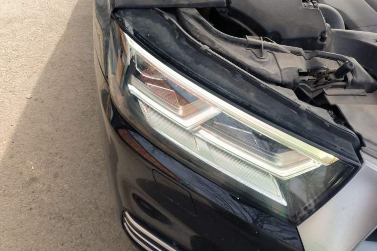 Used Audi Q5L 2020 40 TFSI Prestige Fashion Edition Right Front Headlight