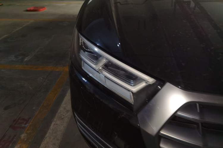 Used Audi Q5L 2020 40 TFSI Prestige Fashion Edition Right Front Headlight