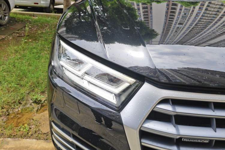 Used Audi Q5L 2020 Updated 40 TFSI Prestige Fashion Edition Right Front Headlight