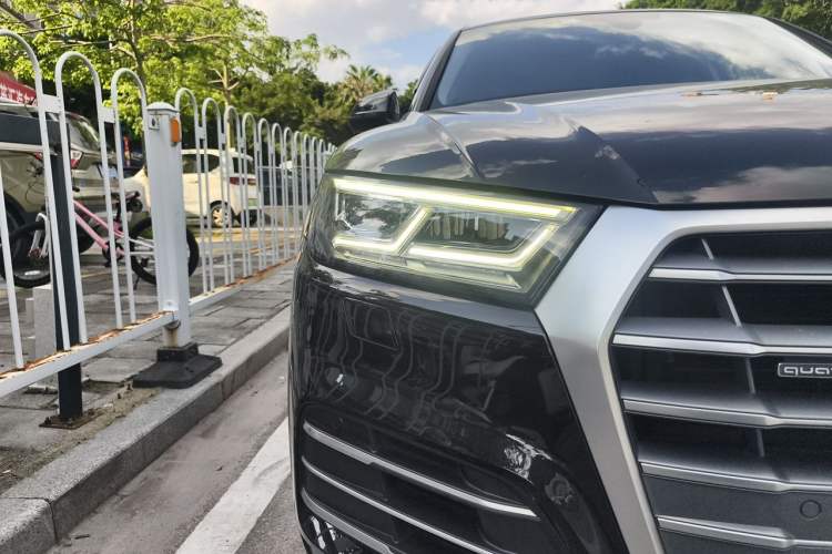 Used Audi Q5L 2020 45 TFSI Prestige Sport Edition Right Front Headlight