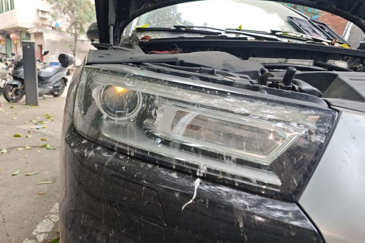 Used Audi Q5L 2020 40 TFSI Prestige Edition Right Front Headlight