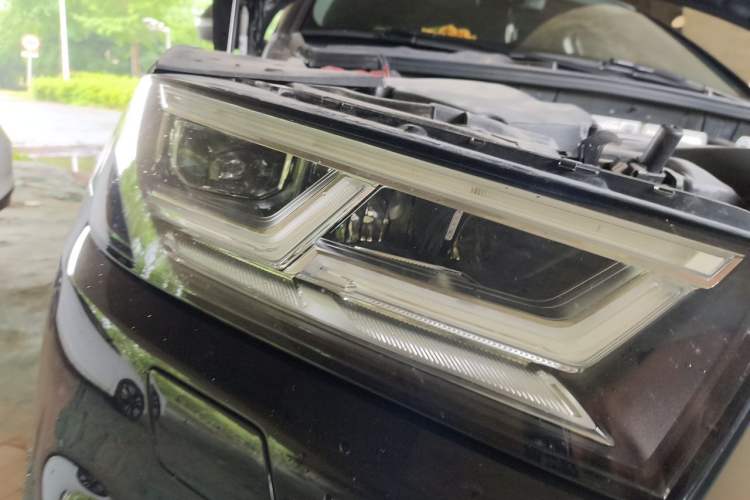 Used Audi Q5L 2020 40 TFSI Prestige Fashion Edition Right Front Headlight
