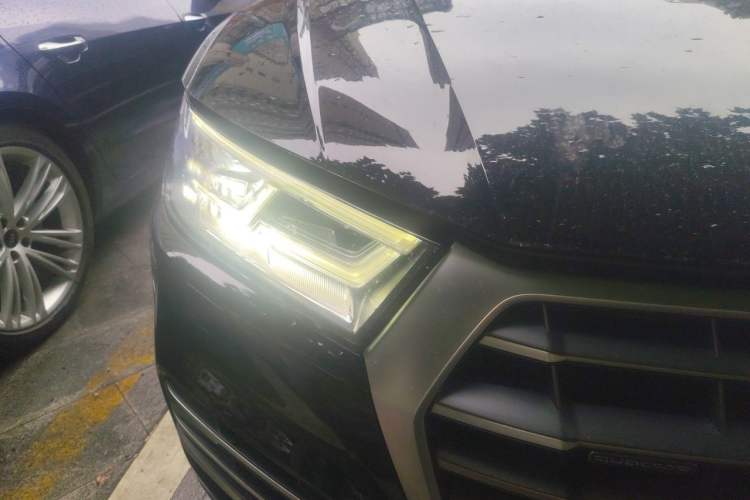 Used Audi Q5L 2020 40 TFSI Prestige Fashion Edition Right Front Headlight