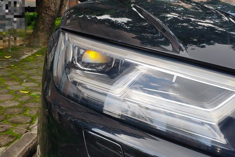 Used Audi Q5L 2020 Updated 40 TFSI Prestige Fashion Edition Right Front Headlight
