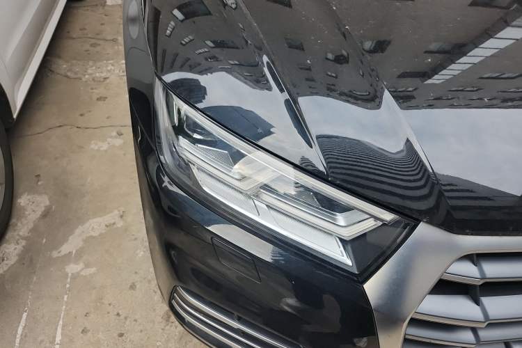 Used Audi Q5L 2020 40 TFSI Prestige Fashion Edition Right Front Headlight