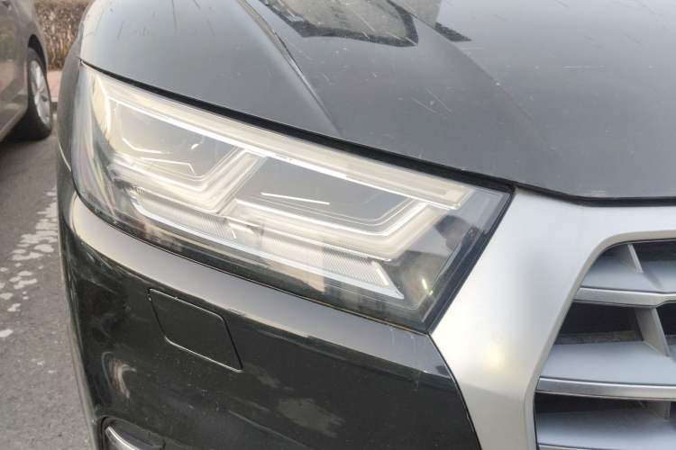 Used Audi Q5L 2020 Updated 40 TFSI Prestige Fashion Edition Right Front Headlight