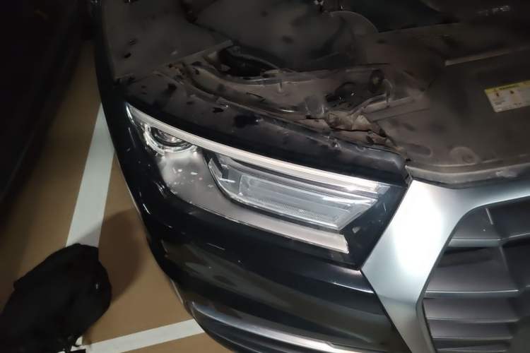 Used Audi Q5L 2020 40 TFSI Prestige Edition Right Front Headlight