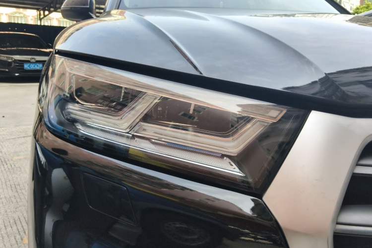 Used Audi Q5L 2020 40 TFSI Prestige Fashion Edition Right Front Headlight