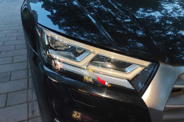 Used Audi Q5L 2020 40 TFSI Prestige Fashion Edition Right Front Headlight
