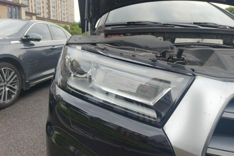 Used Audi Q5L 2020 Revised 40 TFSI Prestige Edition Right Front Headlight