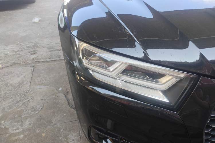 Used Audi Q5L 2020 45 TFSI Prestige Fashion Model Right Front Headlight