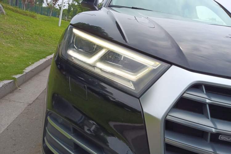 Used Audi Q5L 2020 40 TFSI Prestige Fashion Edition Right Front Headlight