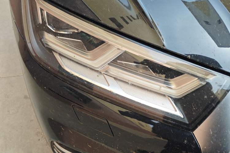Used Audi Q5L 2020 40 TFSI Prestige Fashion Edition Right Front Headlight