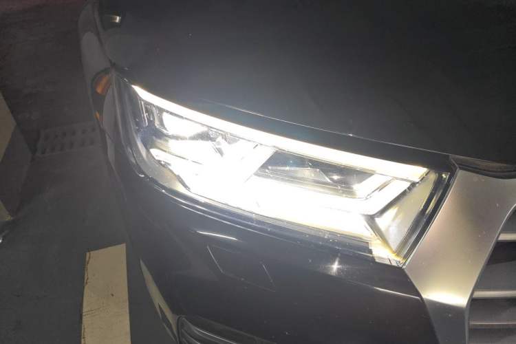 Used Audi Q5L 2020 45 TFSI Prestige Fashion Model Right Front Headlight