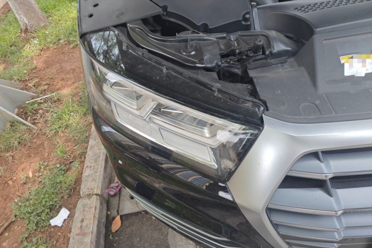 Used Audi Q5L 2020 Updated 40 TFSI Prestige Fashion Edition Right Front Headlight