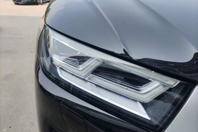 Used Audi Q5L 2020 Updated 40 TFSI Prestige Fashion Edition Right Front Headlight
