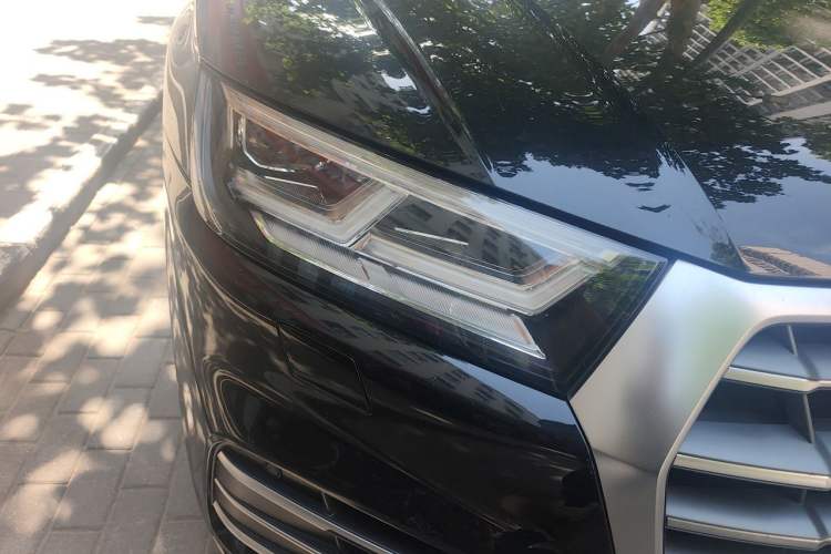Used Audi Q5L 2020 45 TFSI Prestige Sport Edition Right Front Headlight